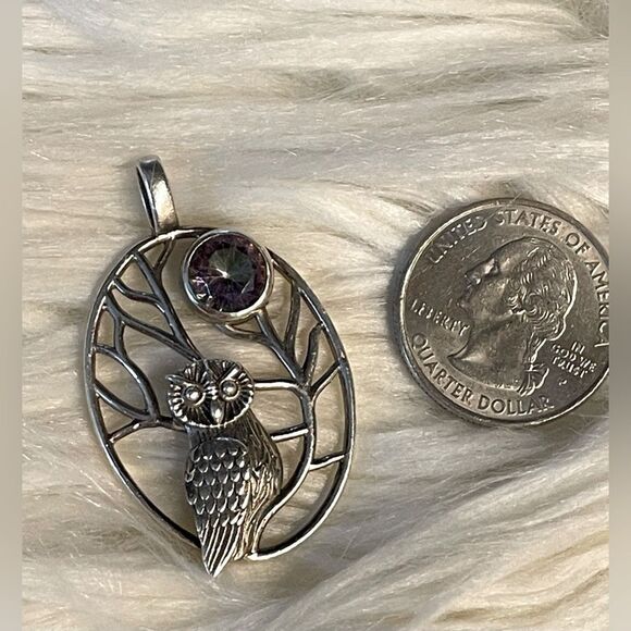 Owl & Amethyst Pendant - Picture 2 of 3